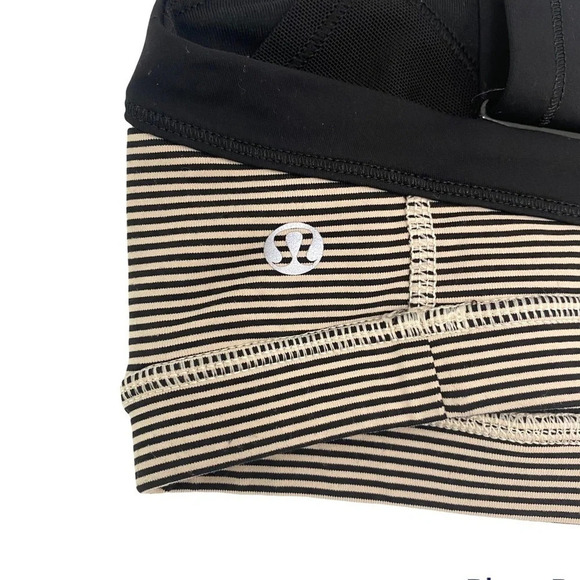 Lululemon Run Engage Bra Tonka Stripe Cashew/Black Wide Straps Athletic Size 4 - Picture 7 of 9